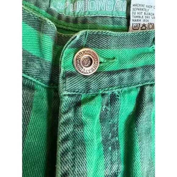 UNIONBAY Extra Comfort Women's 90s Preppy Bermuda Green Short Striped Size 32 - Picture 12 of 15